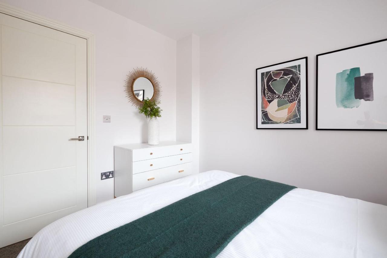 7Vh Virginia House, 31 Bloomsbury Way By City Living Londen Buitenkant foto